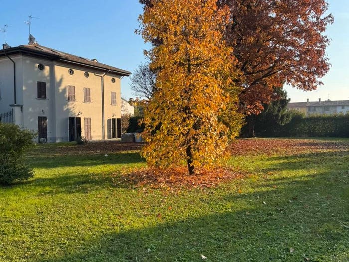 Casa con 6 locali in vendita in Brignano Gera d'Adda