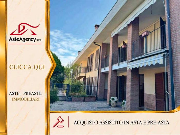 Casa quadrilocale in vendita in Via Cascina Sofia, Centro, Bernareggio