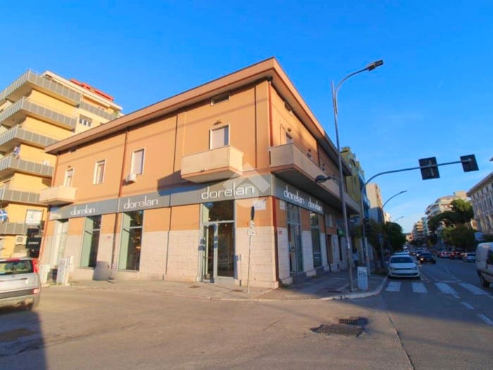Appartamento quadrilocale in vendita in Viale marconi, Porta Nuova, Pescara