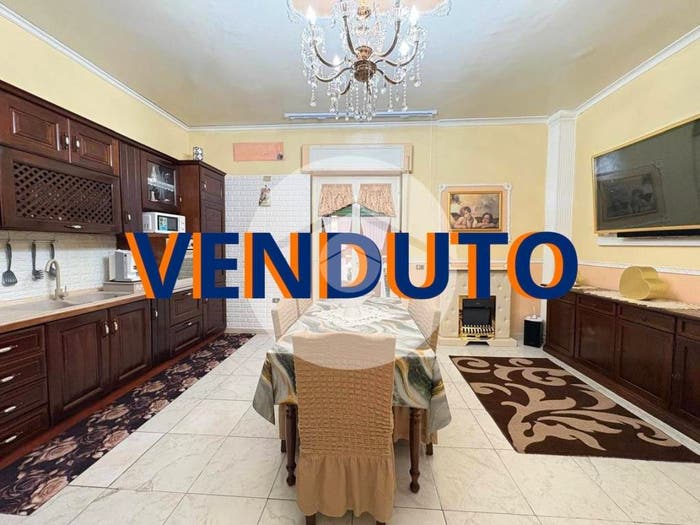 Appartamento trilocale in vendita in Via kennedy, Centro, Casoria