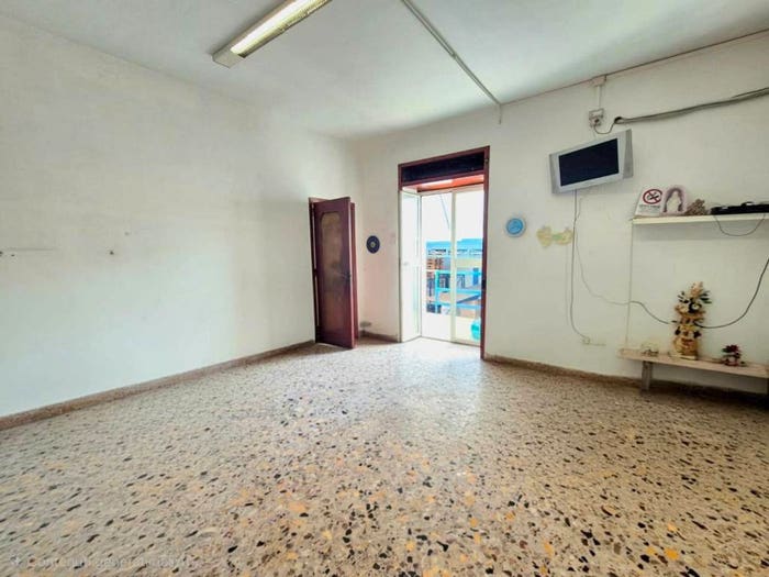 Casa bilocale in vendita in Centro, Caivano