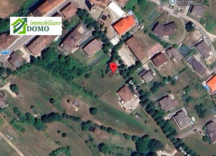 Casa quadrilocale in vendita in Viale Dei Martiri, Pedescala, Valdastico