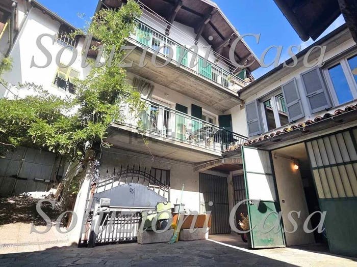 Casa con 5 locali in vendita in Via Giuseppe Garibaldi, Centro, Gavi