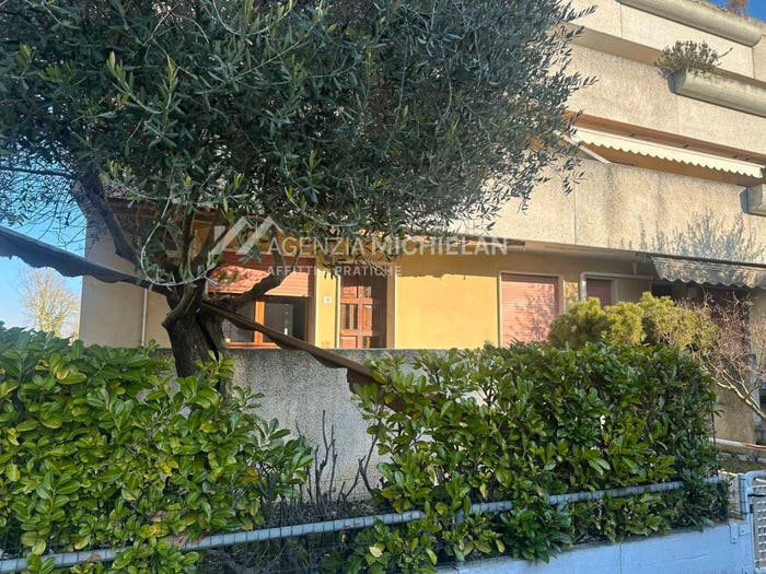 Appartamento quadrilocale in vendita in Via Volpati, Zianigo, Mirano