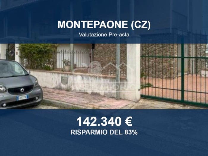 Casa con 6 locali in vendita in Via Crati, Paparo Sant'Angelo, Montepaone