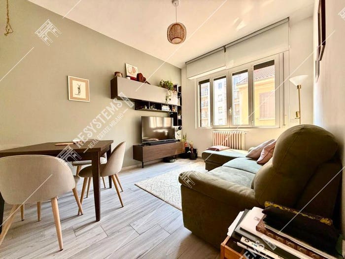 Appartamento bilocale in vendita in Via Giambellino, Giambellino, Milano