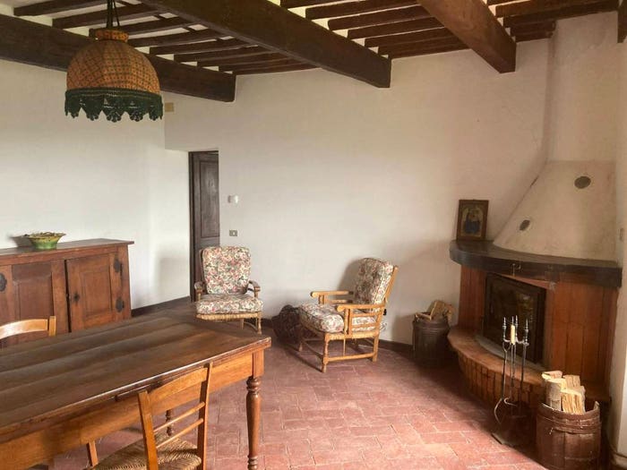 Appartamento con 6 locali in vendita in Via Ferri, Castelli Pescia Nord, Pescia