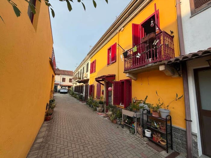 Casa trilocale in vendita in Via Poligonia, Orti, Alessandria