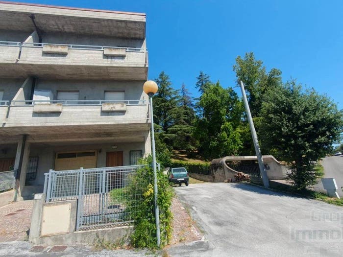 Casa trilocale in vendita in Gallo, Petriano