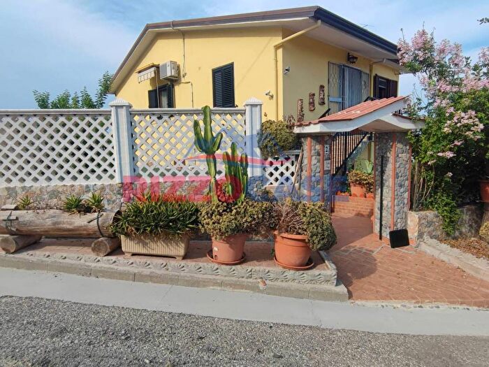 Casa quadrilocale in vendita in Via Enrico Fermi, San Giacomo Marinella, Calopezzati