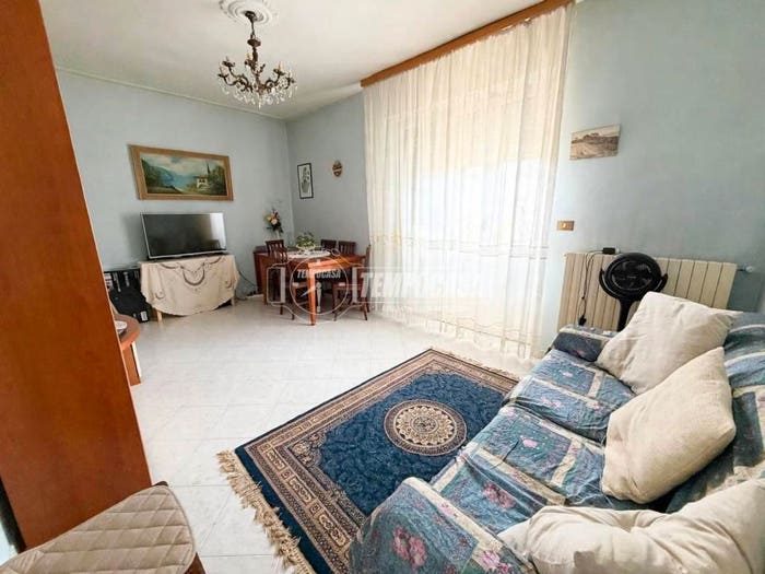 Appartamento quadrilocale in vendita in Piazza del popolo, Centro, Avigliana