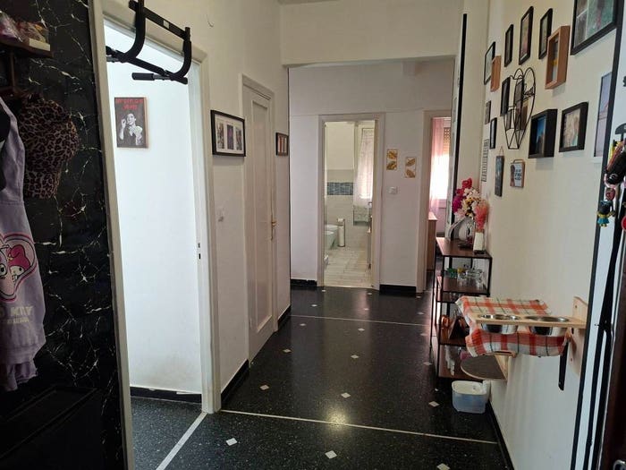 Appartamento trilocale in vendita in Via Pasquale Pastorino, Bolzaneto, Genova