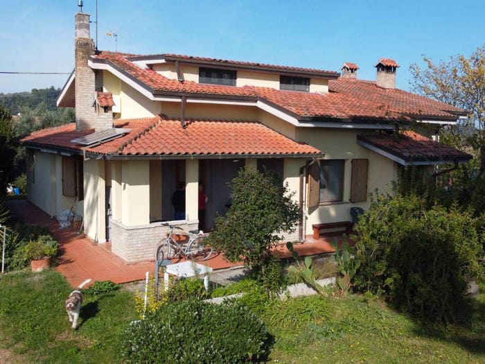 Casa con 6 locali in vendita in Via Trentesima Strada, Bellocchi Falcineto, Fano