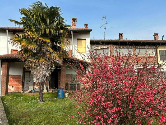 Casa quadrilocale in vendita in Via Cristoforo Colombo, Centro, Tornaco