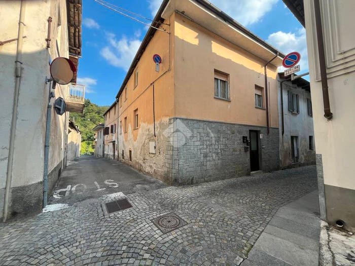Appartamento bilocale in vendita in Via Carle Costanzo, Centro, Barge