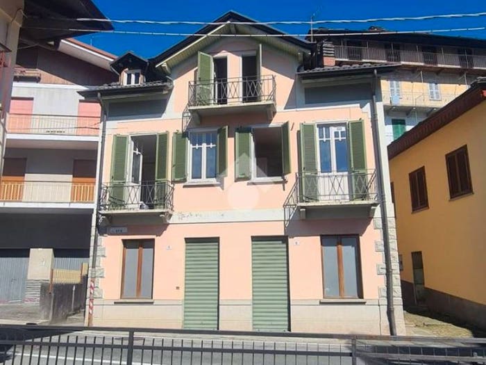 Casa con 5 locali in vendita in Via Ala, Centro, Ceres