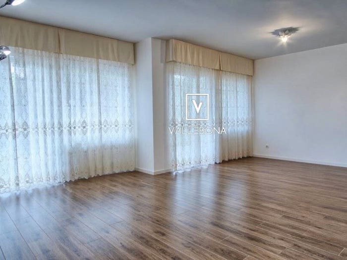 Appartamento con 5 locali in vendita in Bonaria, Cagliari