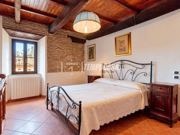 Appartamento trilocale in vendita in Via Castello, Zocca