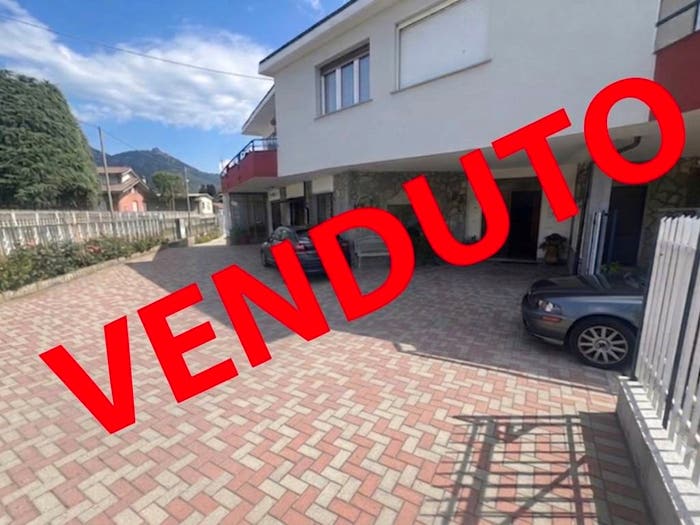 Appartamento quadrilocale in vendita in Via Bivio, Centro, Frossasco