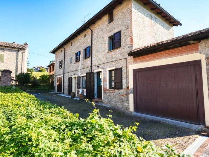Casa con 5 locali in vendita in Strada della Barbiera, Centro, Alseno