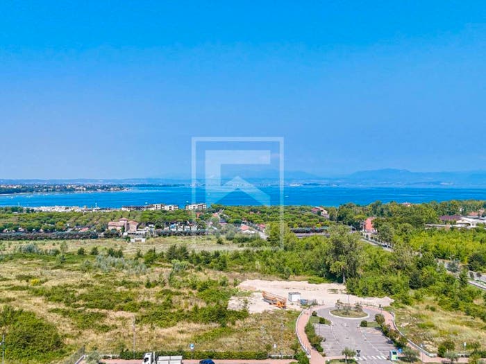 Appartamento quadrilocale in vendita in VIA FORTE FENILAZZO, Castelnuovo del Garda