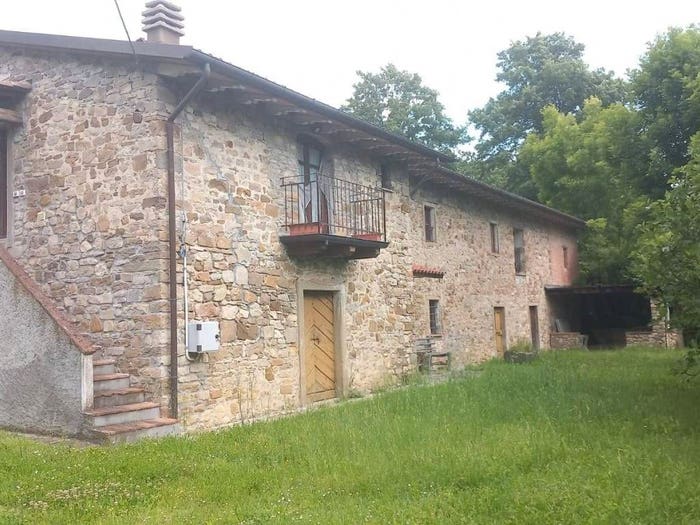 Casa con 6 locali in vendita in SP della Verna, Bibbiena