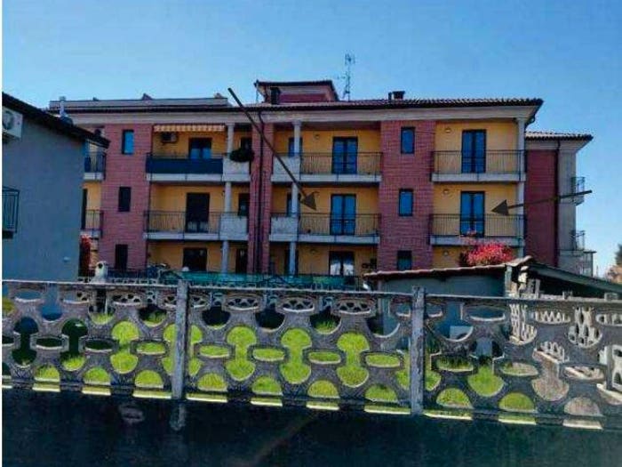 Appartamento con 6 locali in vendita in Via berra c, Venegono Inferiore