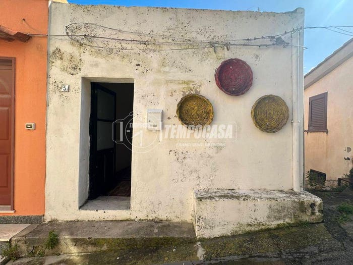 Casa quadrilocale in vendita in Località Massa Santa Lucia Massa Santa Lucia, Masse, Messina