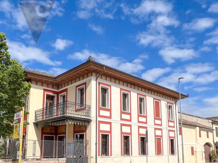 Casa con 6 locali in vendita in Via Giuseppe Mazzini, Centro, Bagnoli di Sopra