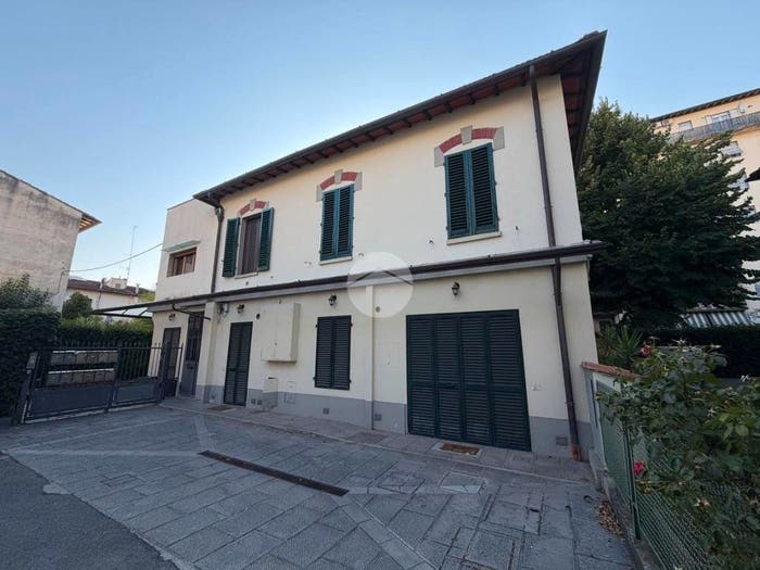 Appartamento bilocale in vendita in Via Giambattista Lulli, Porta al Prato San Jacopino, Firenze