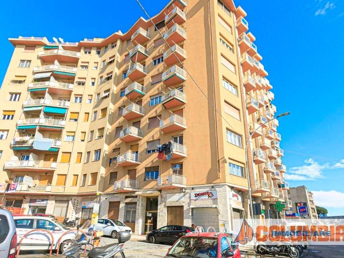 Appartamento trilocale in vendita in Via Multedo di Pegli, Multedo, Genova