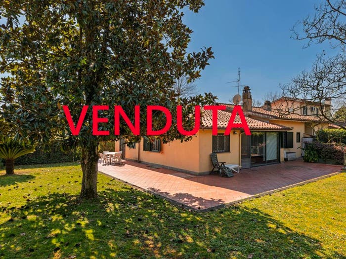 Casa con 6 locali in vendita in Largo Olgiata, Olgiata, Roma