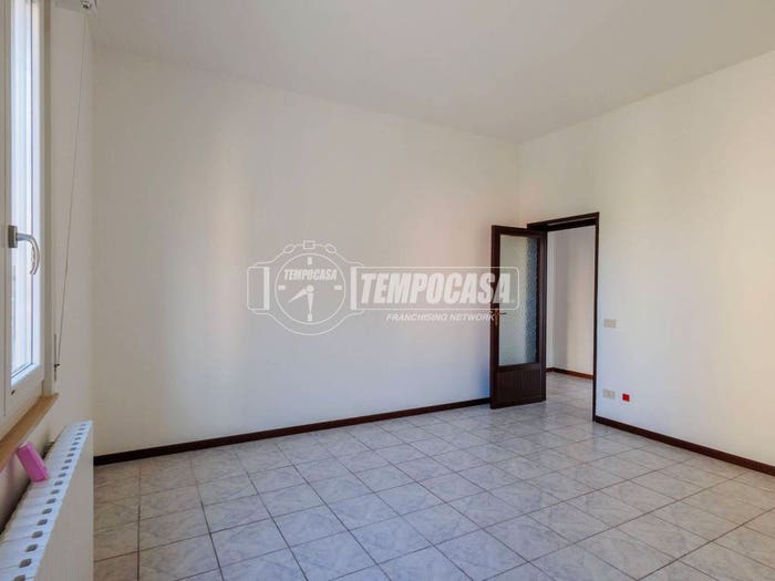 Appartamento bilocale in vendita in Vicolo Soragna, Corcagnano, Parma