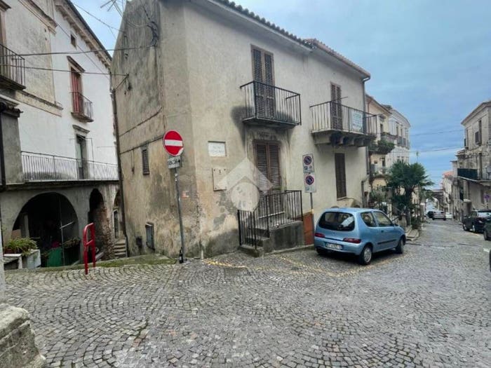 Casa bilocale in vendita in Vico S Maria, Centro, Fuscaldo