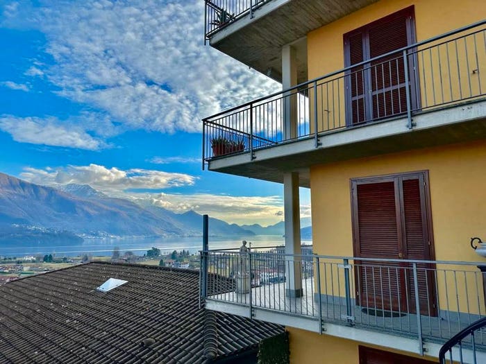 Appartamento con 5 locali in vendita in Via Martesana, San Gregorio, Gravedona ed Uniti