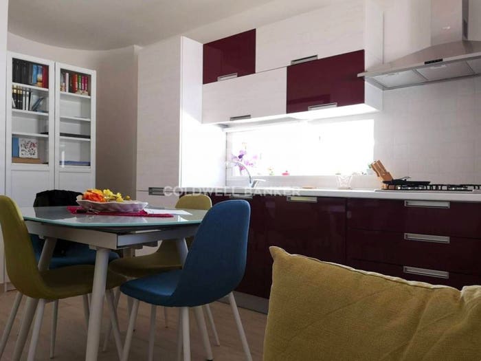 Appartamento quadrilocale in vendita in Via Pietro Micca, Centro, Ispica