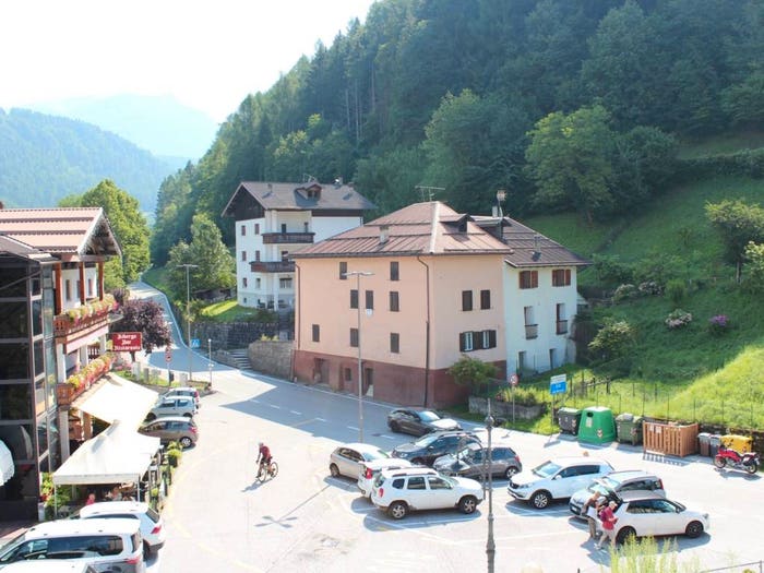 Casa con 6 locali in vendita in Via Roma, Centro, Castello Tesino