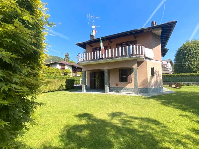 Casa con 6 locali in vendita in Via Boffalora, Lanzo D'Intelvi, Alta Valle Intelvi