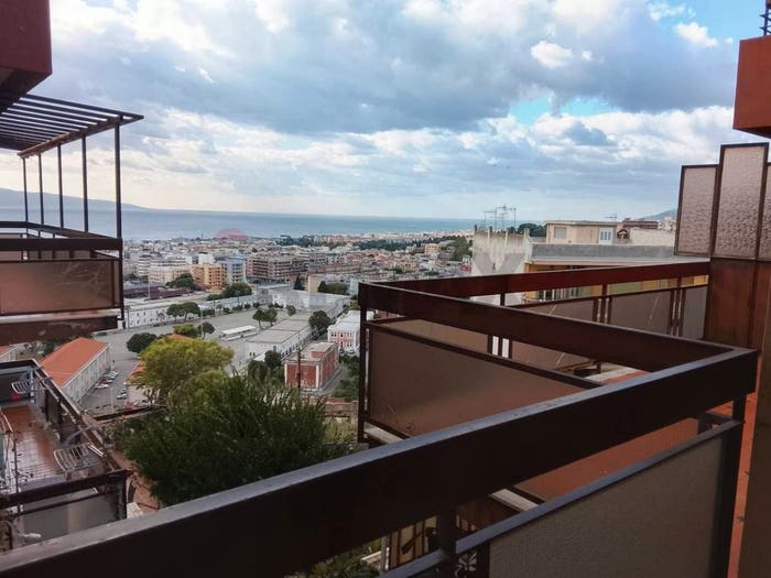 Appartamento con 6 locali in vendita in Via Noviziato Casazza, Viale Italia Montepiselli, Messina