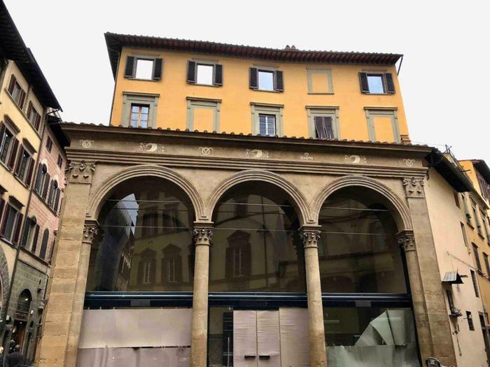 Appartamento con 6 locali in vendita in Piazza Carlo Goldoni, Santa Maria Novella, Firenze