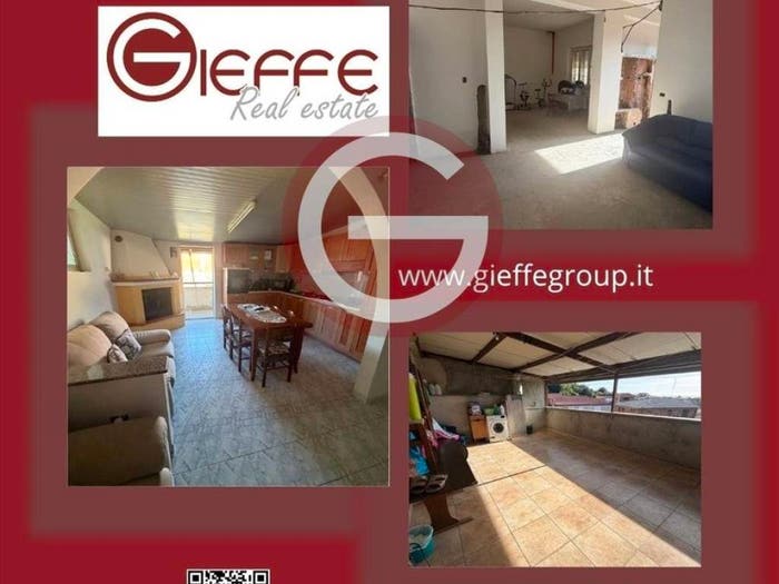 Appartamento con 6 locali in vendita in Cinquefrondi