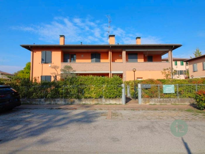 Appartamento trilocale in vendita in Viottolo G Vandelli, Santa Maria San Giovanni, Novellara