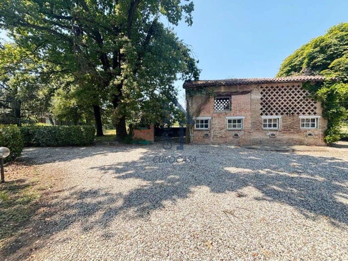 Casa trilocale in vendita in Via Vittorio Veneto, Centro, Formigine