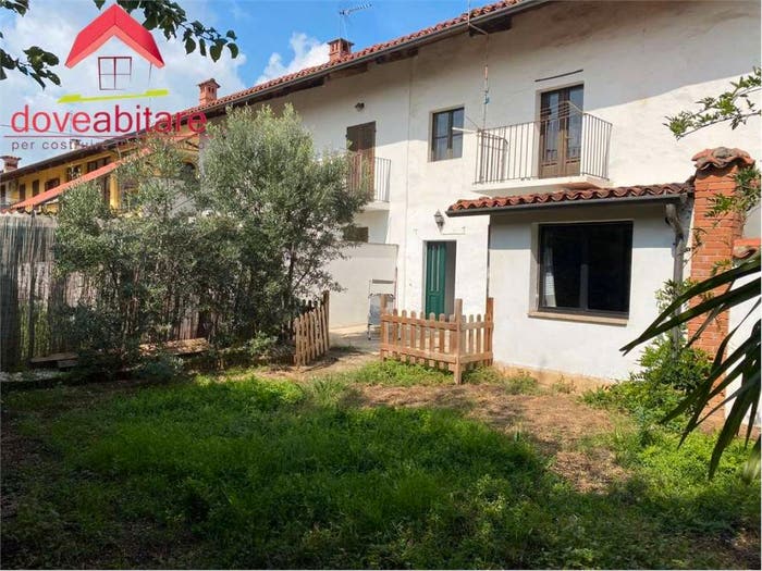 Casa quadrilocale in vendita in Via Santa Barbara, Riva di Pinerolo, Pinerolo