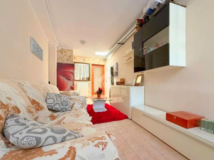 Appartamento quadrilocale in vendita in Via dei Laghi, Centro, Oulx