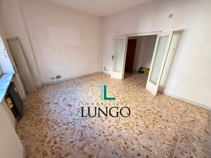 Appartamento quadrilocale in vendita in Via Eroi del Lavoro, Centro Storico, Latina