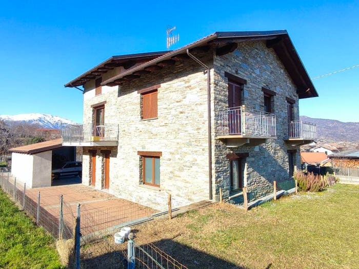 Case in Vendita e in Affitto - 2
