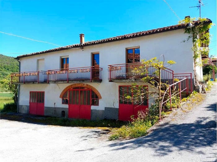 Casa quadrilocale in vendita in Località Gerbioli, Bagnasco