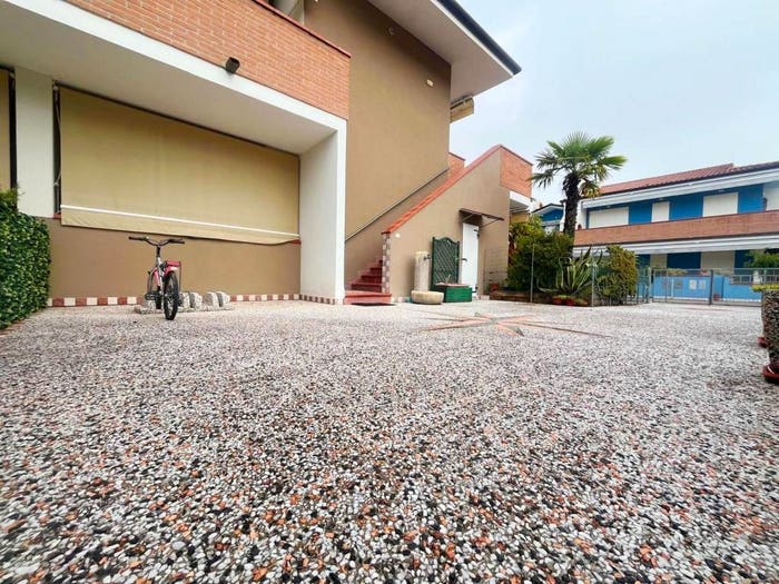 Casa quadrilocale in vendita in Via Marinella, Eraclea Mare, Eraclea