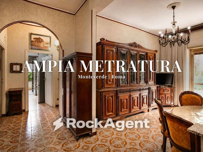 Appartamento quadrilocale in vendita in Via Pietro D'Assisi, Monteverde Nuovo, Roma